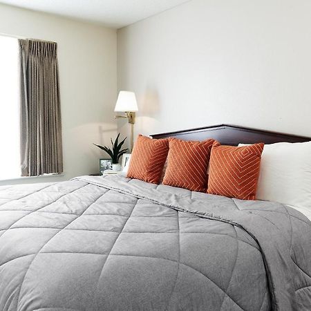 Intown Suites Extended Stay Chicago Il - Oakbrook Villa Park Exteriér fotografie
